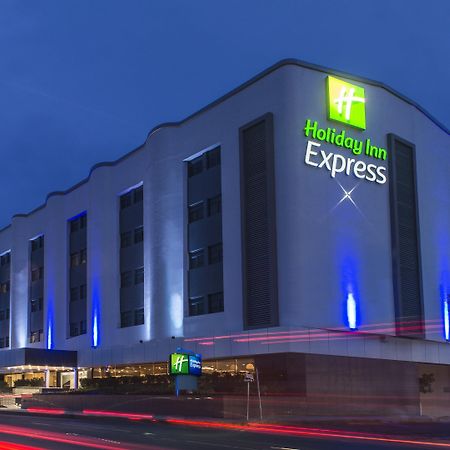 Holiday Inn Express Mexico- Toreo By Ihg Exteriör bild