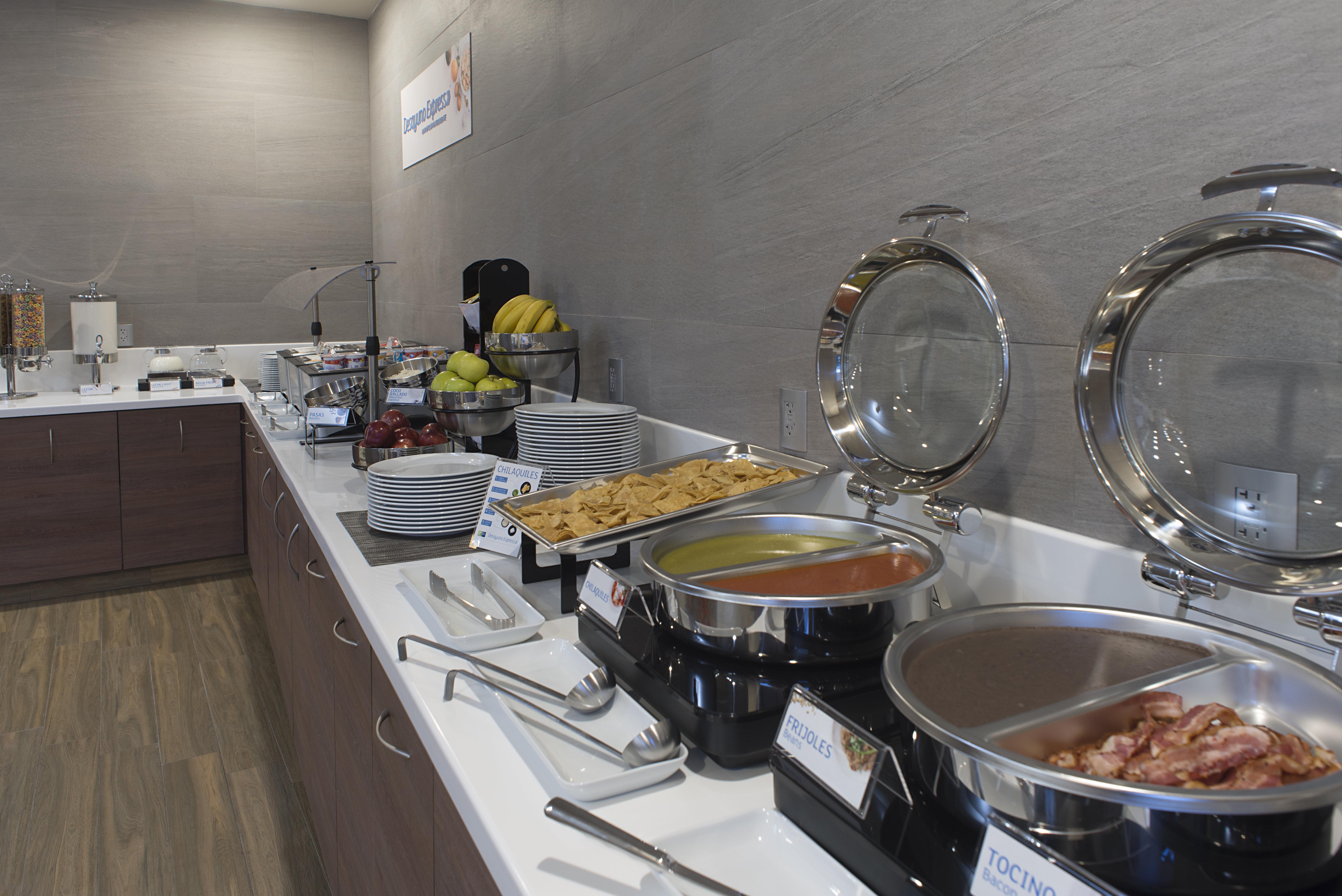 Holiday Inn Express Mexico- Toreo By Ihg Exteriör bild