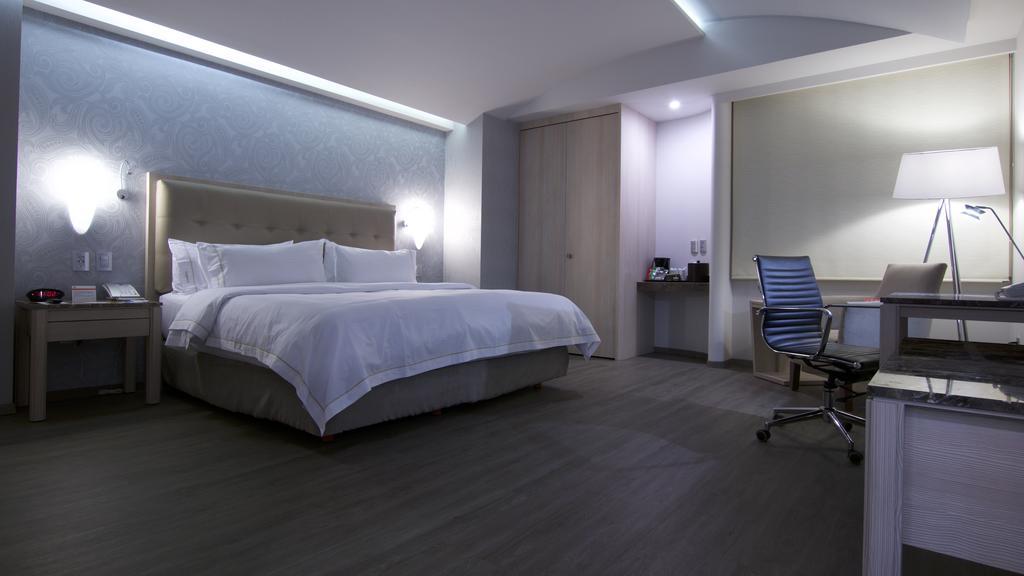 Holiday Inn Express Mexico- Toreo By Ihg Exteriör bild